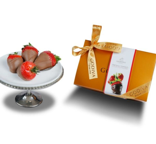 MILK DIPPED CHOCOLATE STRAWBERRIES, 6PCS